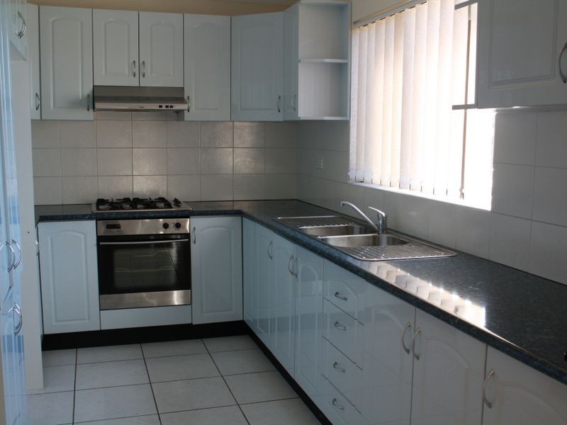 14 GLEESON AVE, Condell Park NSW 2200