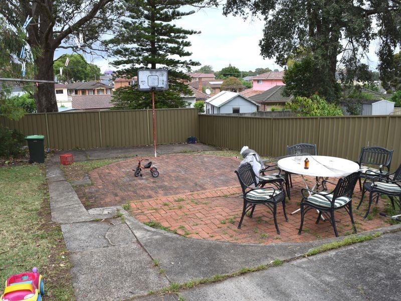 7 Charlton Street, Yagoona NSW 2199