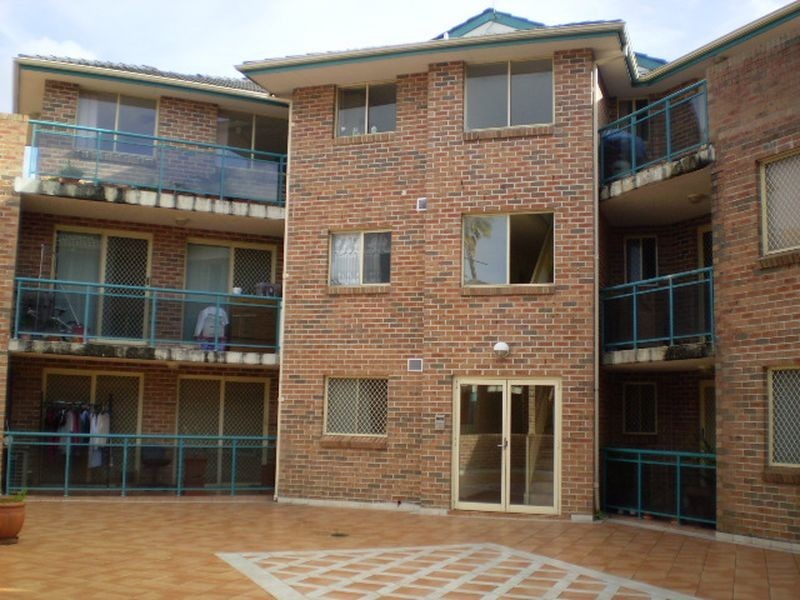 28/1-9 RICKARD RD, Bankstown NSW 2200