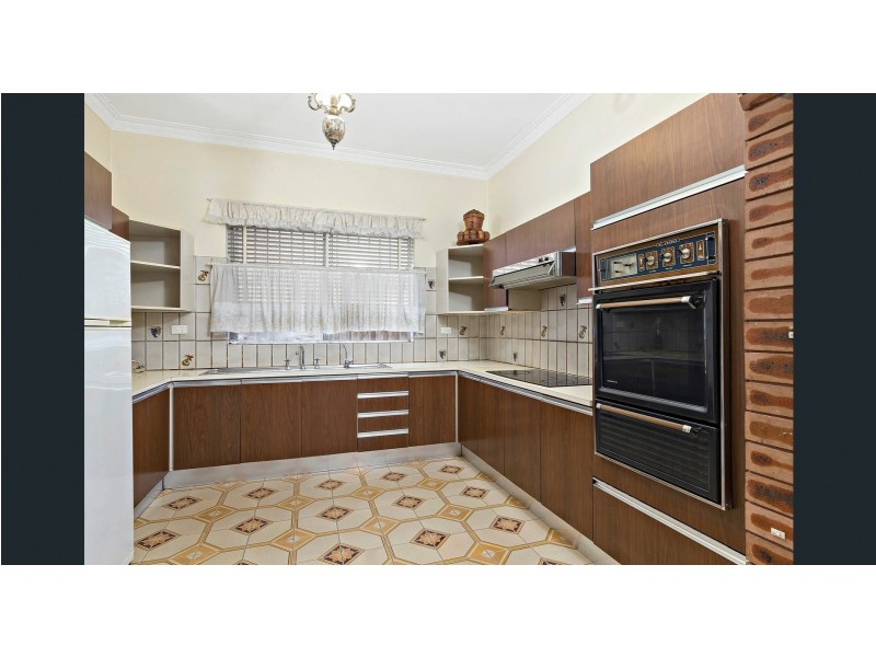 11 Tripod Street, Concord NSW 2137