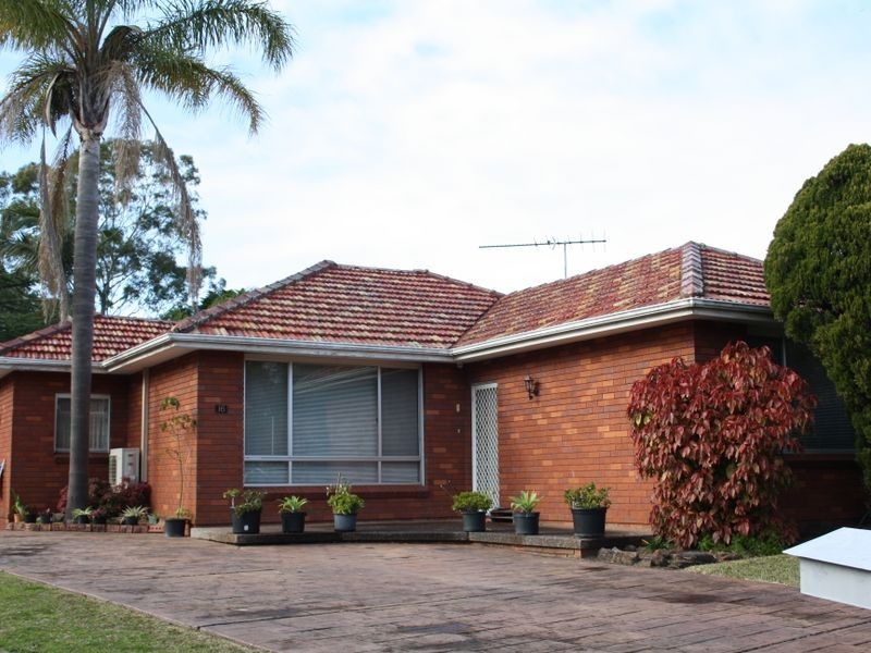 16 COLLINS CRESENT, Yagoona NSW 2199