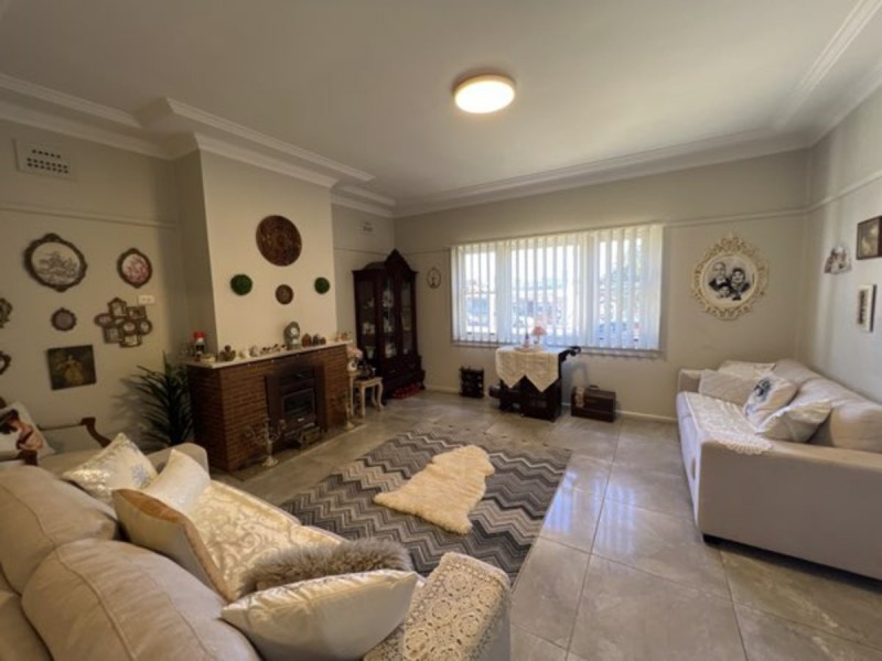 139 Blaxcell Street, Granville NSW 2142