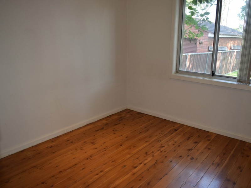 37 Endeavour Road, Georges Hall NSW 2198