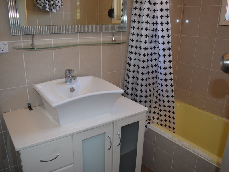 37 Endeavour Road, Georges Hall NSW 2198