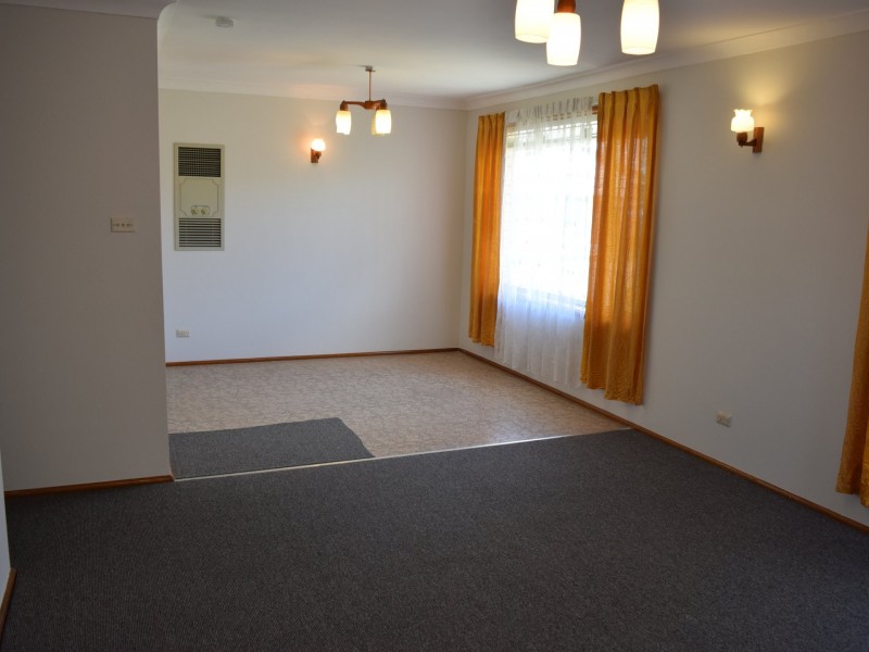 17 Birdwood Road, Georges Hall NSW 2198