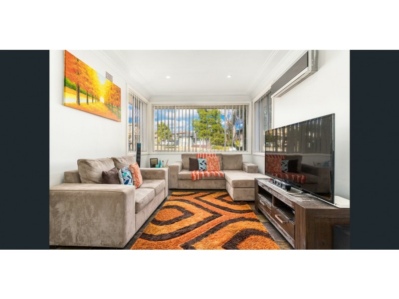 86 Rex Road, Georges Hall NSW 2198