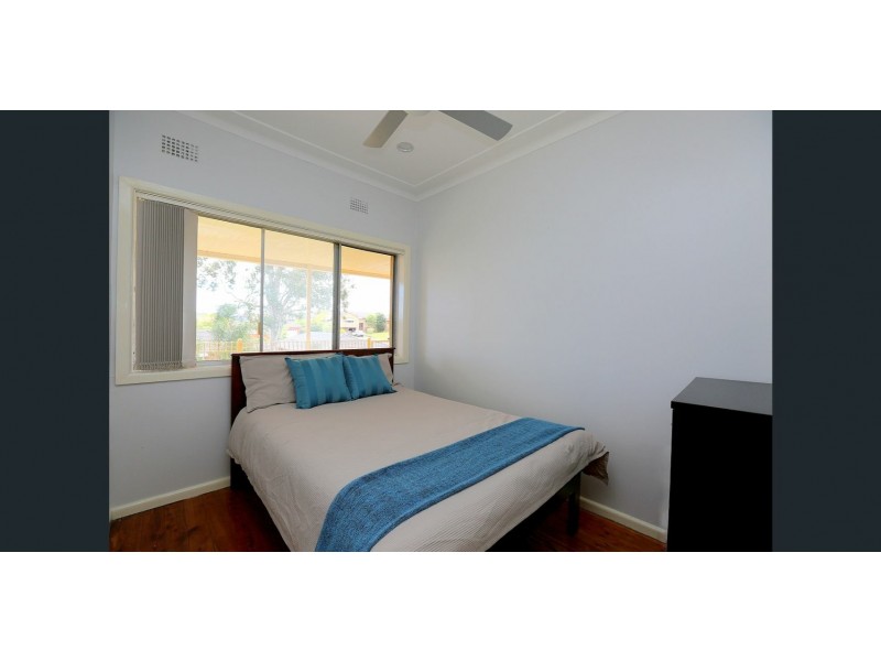 86 Rex Road, Georges Hall NSW 2198