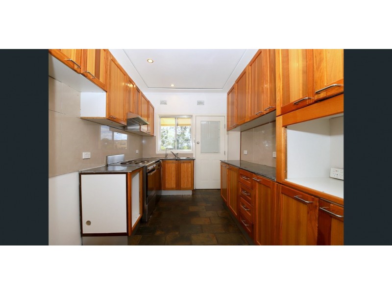 86 Rex Road, Georges Hall NSW 2198