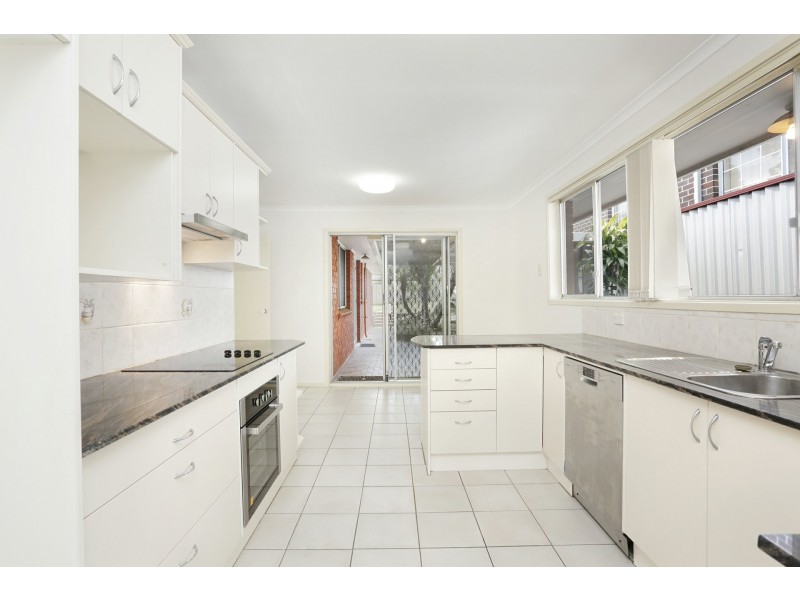 42 Broad Street, Bass Hill NSW 2197