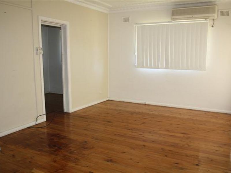 27 RAILWAY PARADE, Condell Park NSW 2200