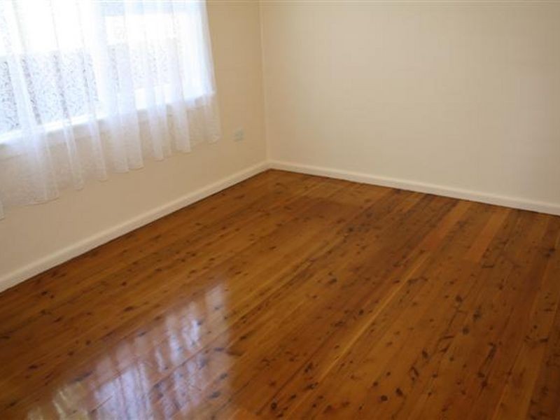 133 Flinders Road, Georges Hall NSW 2198