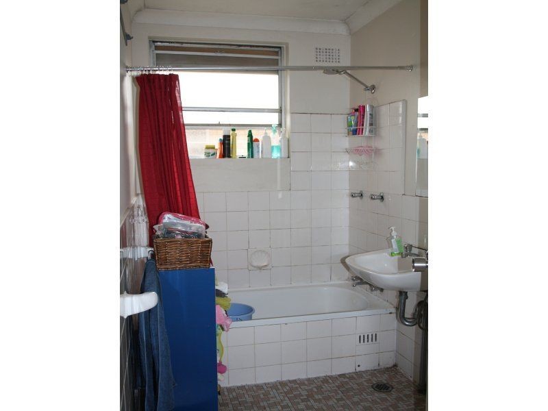 8/6-8 Station Street, Guildford NSW 2161