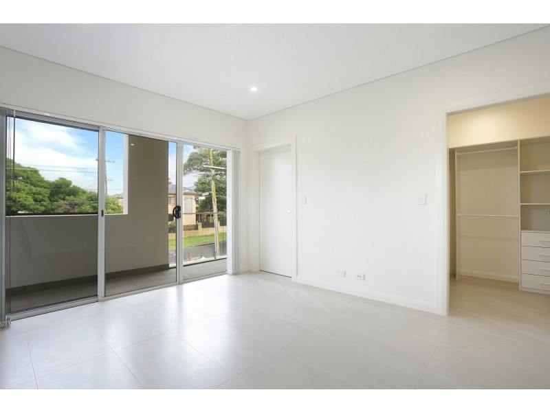 13a Sixth Ave, Condell Park NSW 2200