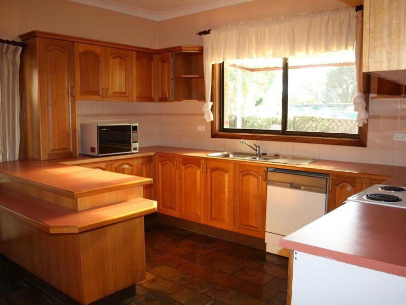 11 Lorando Ave, Sefton NSW 2162