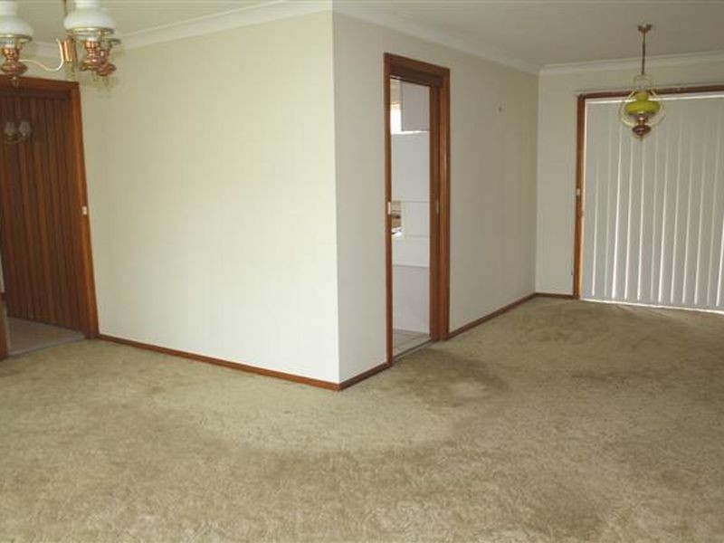 49 Saric Avenue, Georges Hall NSW 2198