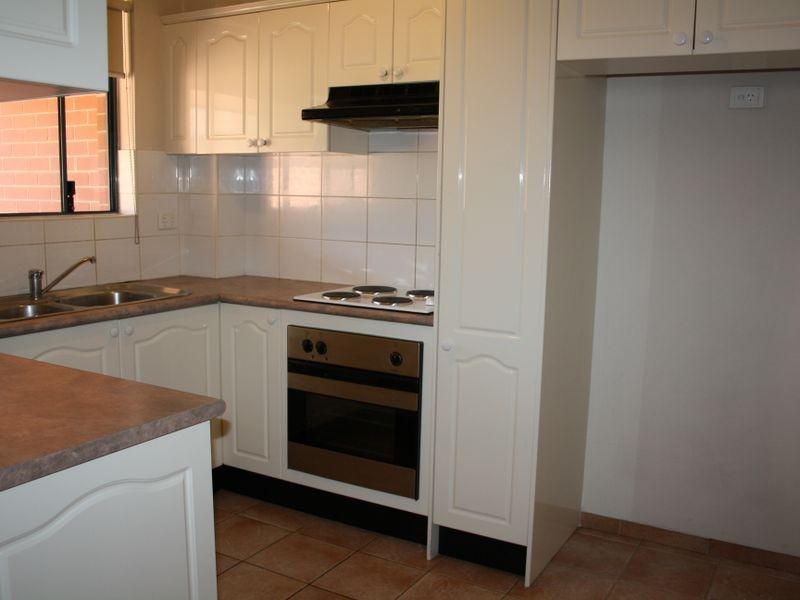 9/25-27 Stanley Street, Bankstown NSW 2200