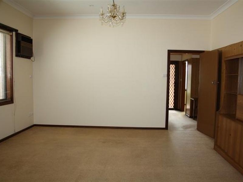 2 Glassop Street, Bankstown NSW 2200