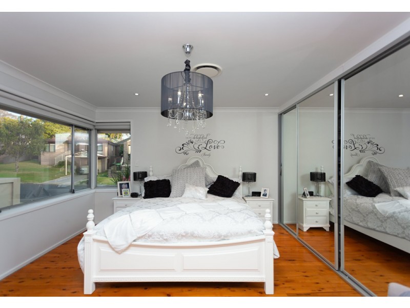 1 Briar Place, Georges Hall NSW 2198