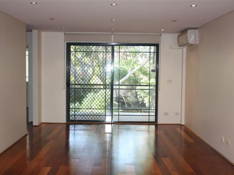 15/37 SIR JOSEPH BANKS ST, Bankstown NSW 2200