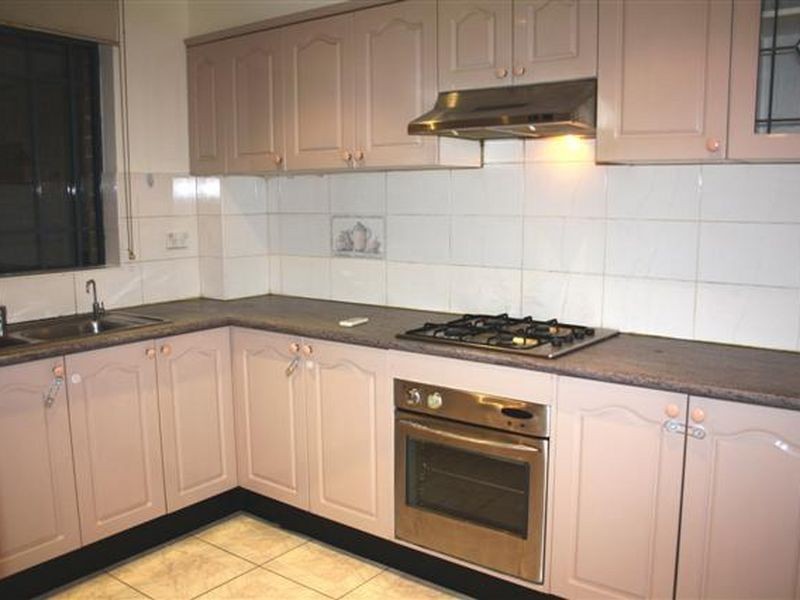 15/37 SIR JOSEPH BANKS ST, Bankstown NSW 2200