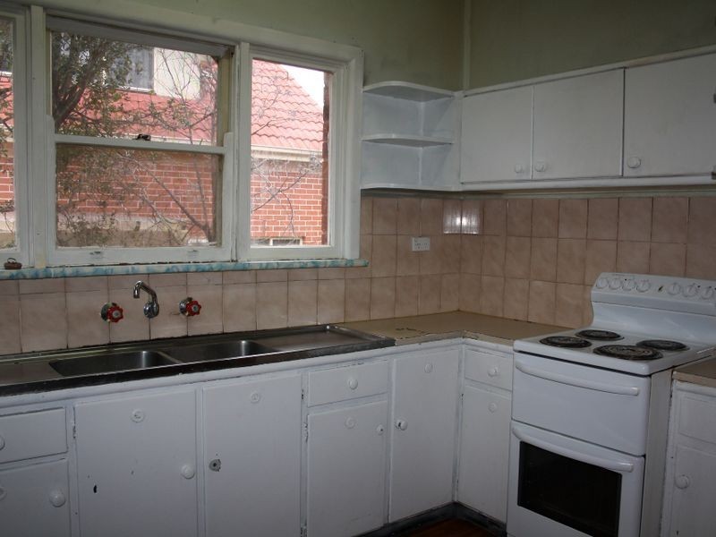 97 BELLEVUE AVE, Georges Hall NSW 2198