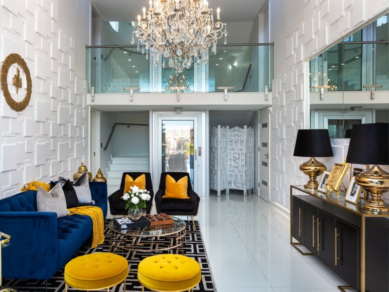 10 McPherson Place, Illawong NSW 2234