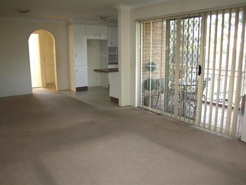 6/25-27 CAIRDS AVENUE, Bankstown NSW 2200