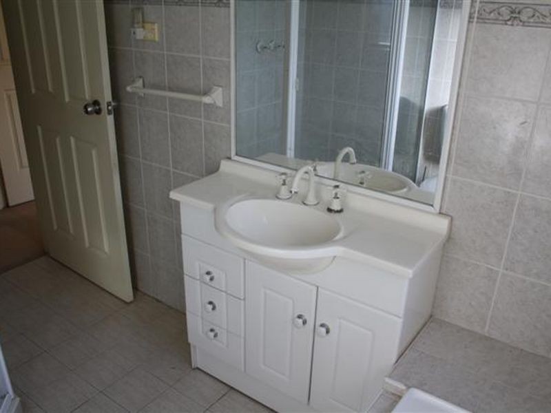 6/25-27 CAIRDS AVENUE, Bankstown NSW 2200