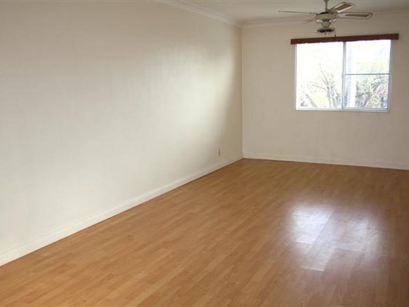 1/26 Kurrajong Avenue, Georges Hall NSW 2198