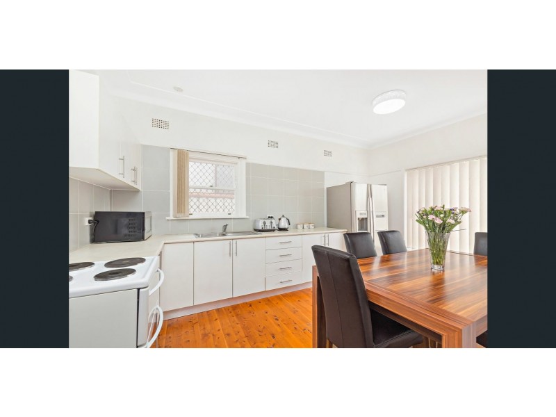 1A Buckland Street, Greenacre NSW 2190