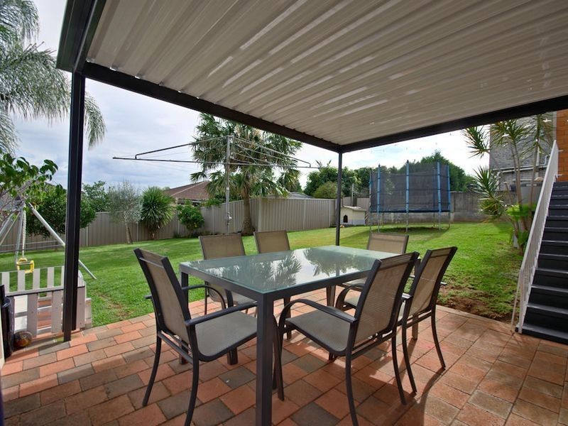 13 Saric Avenue, Georges Hall NSW 2198