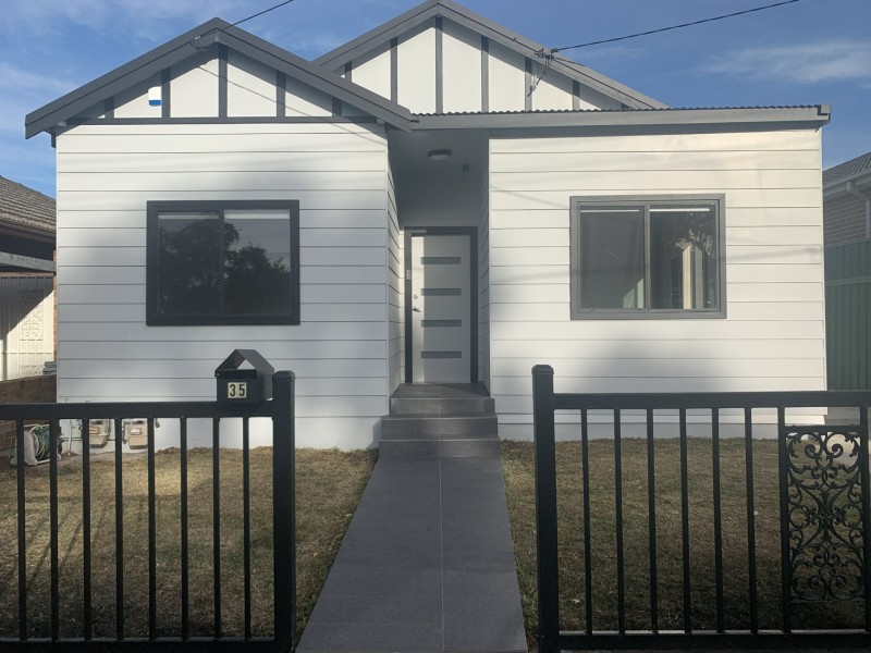 35 Platts Avenue, Belmore NSW 2192