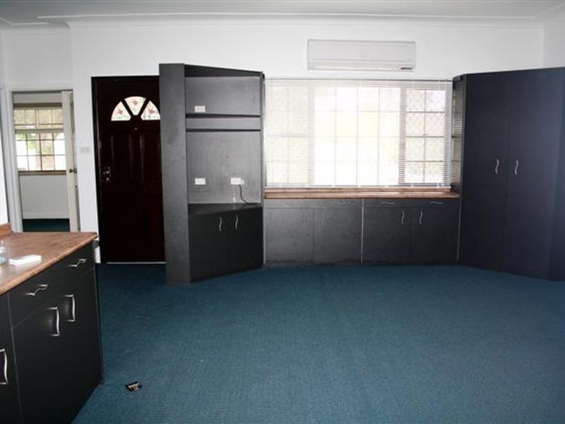 16 Leighdon Street, Bass Hill NSW 2197