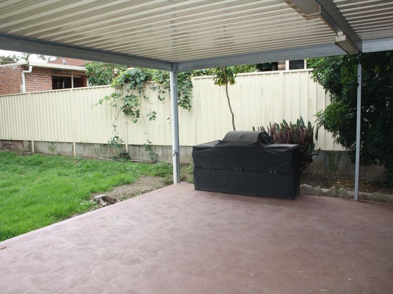 122 Maiden Street, Greenacre NSW 2190