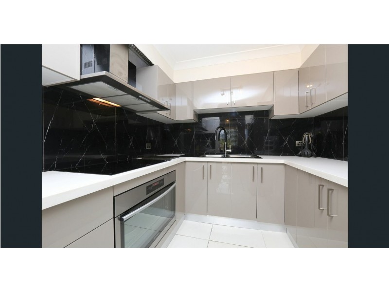11/12-14 Dellwood Street, Bankstown NSW 2200