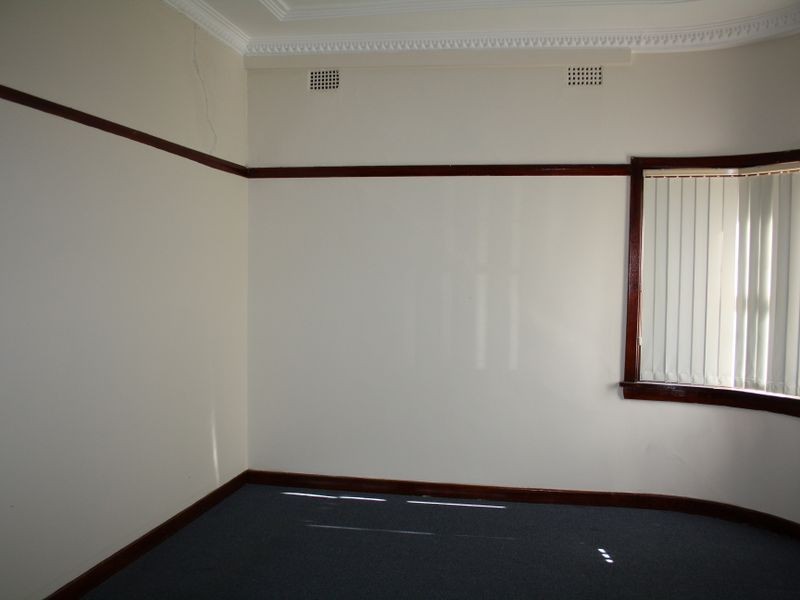 323 Hume Hwy, Bankstown NSW 2200