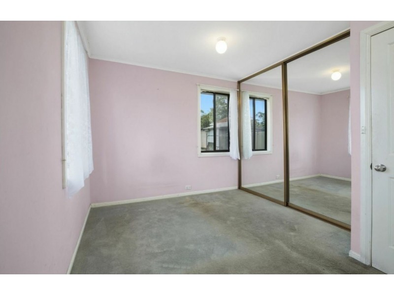 28 West Street, Lurnea NSW 2170