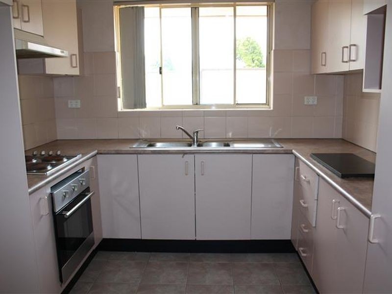 2/45A Robertson Road, Bass Hill NSW 2197