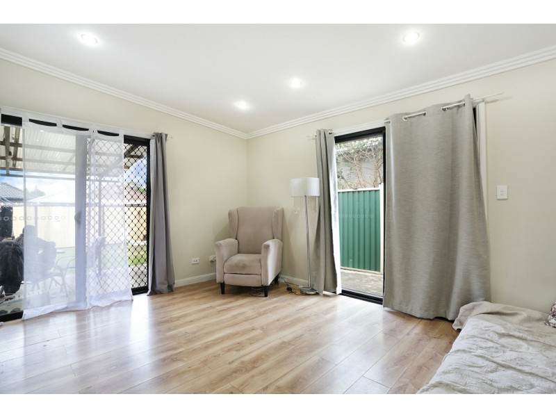 Granny Flat/311A Robert Rd, Greenacre NSW 2190