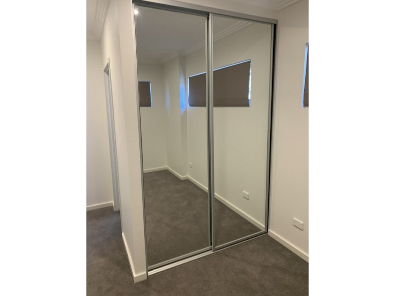 Apartment 306/17 Maclaurin Avenue, East Hills NSW 2213