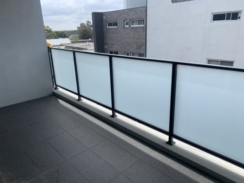 Apartment 306/17 Maclaurin Avenue, East Hills NSW 2213