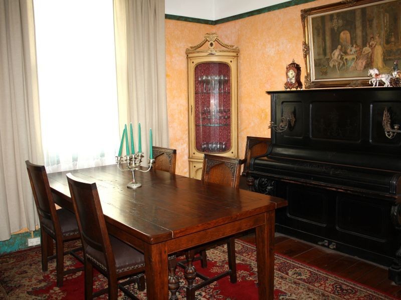 39 Pine Street, Newtown NSW 2042