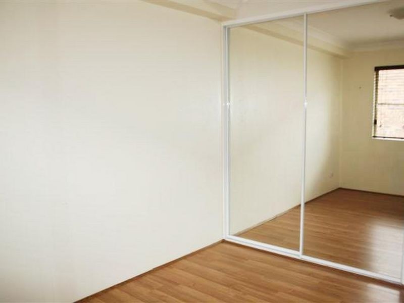 6/45-47 REYNOLDS AVE, Bankstown NSW 2200