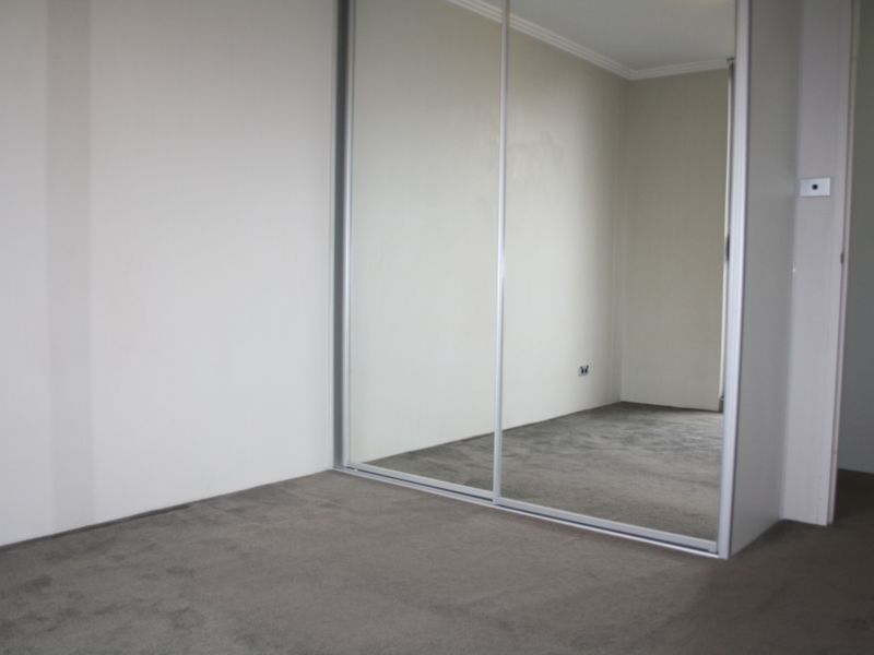 20/4 WEST TERRACE, Bankstown NSW 2200