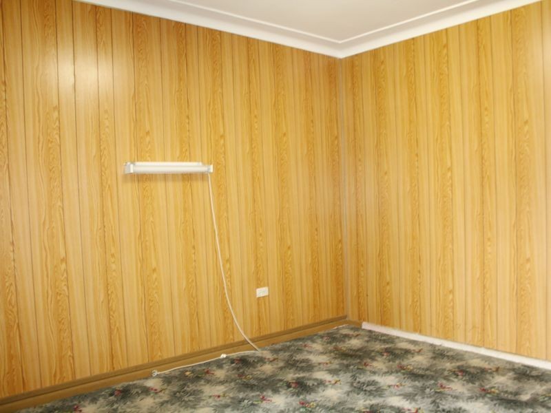 33 SHENTON AVE, Bankstown NSW 2200