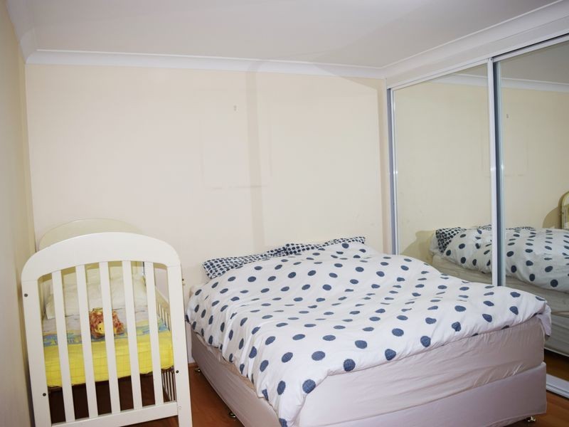 8/113 Meredith Street, Bankstown NSW 2200