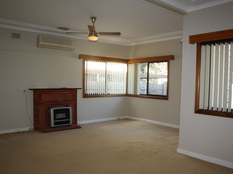 13 NEWEY AVE, Padstow NSW 2211