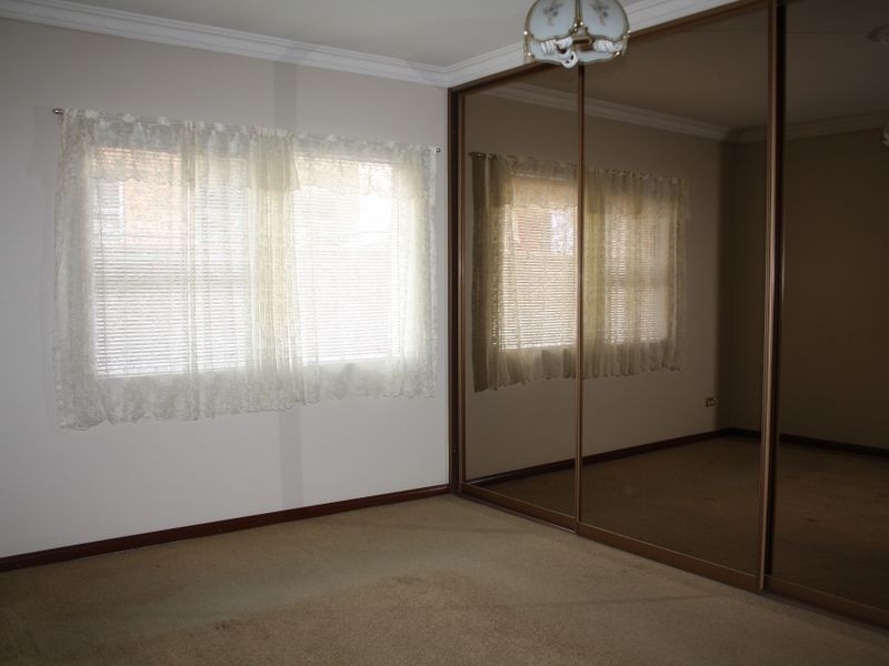 1B BUNGALOW CRESCENT, Bankstown NSW 2200