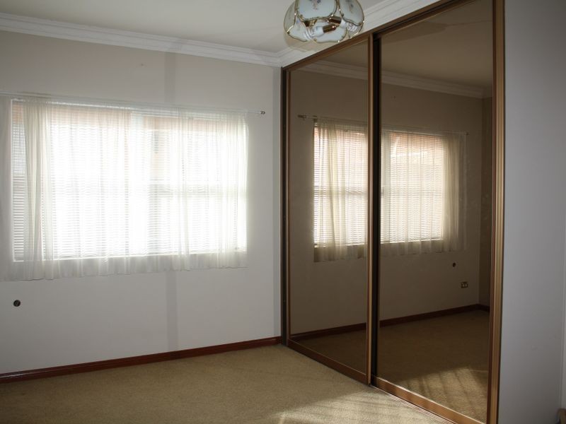 1B BUNGALOW CRESCENT, Bankstown NSW 2200