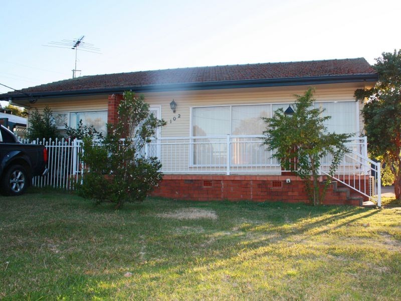 102 THE AVENUE, Bankstown NSW 2200